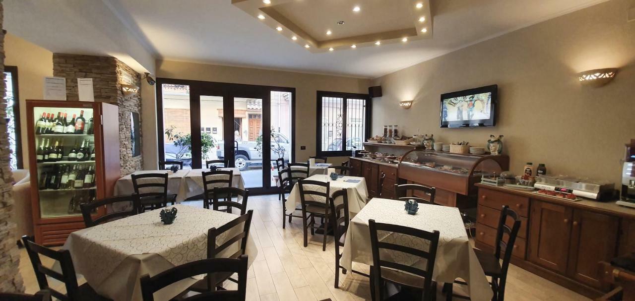Ines Bed And Breakfast Giardini-Naxos Zewnętrze zdjęcie